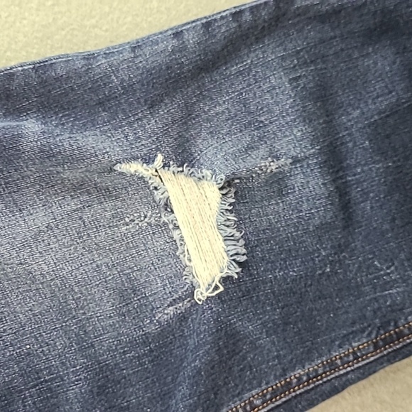 OLD NAVY Women's Boyfriend Skinny Distressed Stretch Blue Jeans -‎ Size 18 - Picture 3 of 11